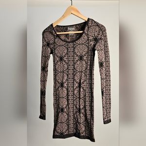Free People Intimately Fitted Seamless Long Sleeve Top Size M/L